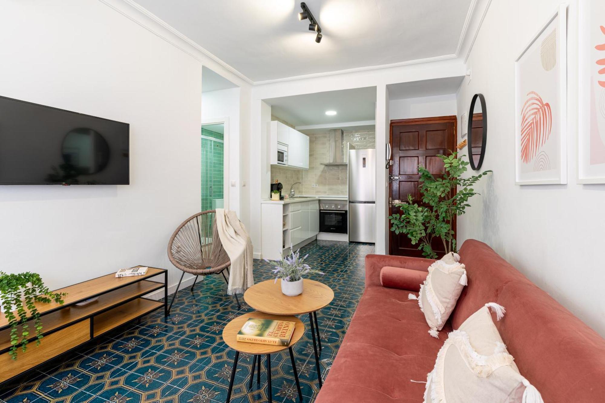 Piso Elegante Y Nuevo De 3 Habitaciones Y 2 Banos Sevilha Exterior foto
